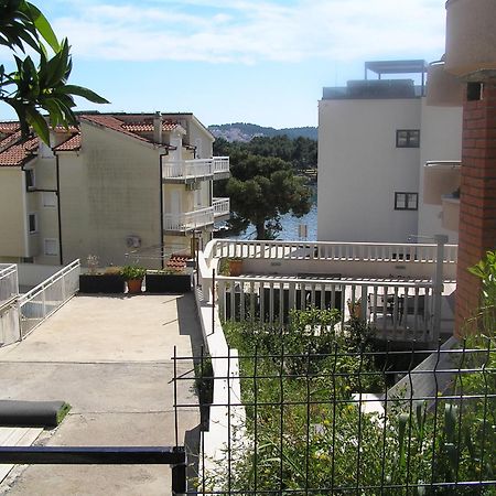 Studio Apartments Fabjanac Trogir Dış mekan fotoğraf